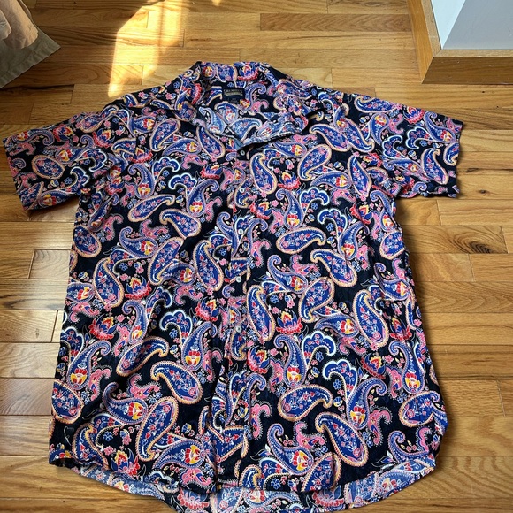 Men’s button up - Picture 1 of 3